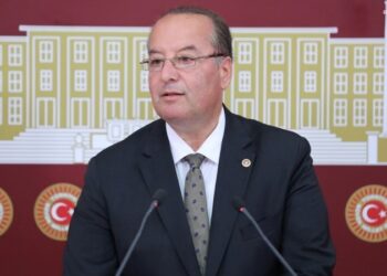CHP’li Akay’dan ‘Anagold’ açıklaması: Üretimi neden Kanada’da yapmıyor?