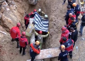 İstanbul’da iş cinayeti: Göçük altında kalan işçi hayatını kaybetti