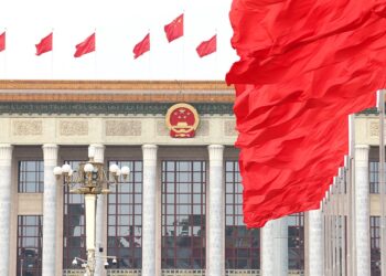 Xi Jinping ÇHSDK üyelerini ziyaret etti
