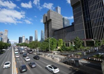 Beijing’de 100 yeni akıllı fabrika ve dijital atölye kurulacak