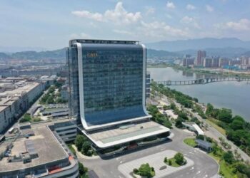 Çin’in batarya devi CATL, 2023’te güçlü kar artışı bildirdi