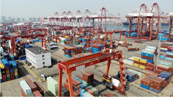 Çin’in uluslararası mal ve hizmet ticareti Şubat’ta 3,23 trilyon yuana ulaştı