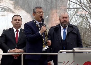 Özgür Özel: “Pazarda, mutfakta, cüzdanda yangın var”