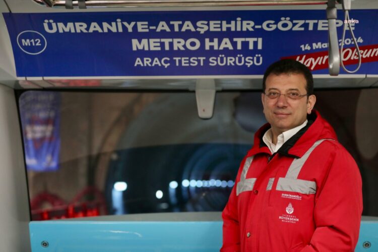 İmamoğlu: Engelleri aşarak yoluna devam eden güçlü bir yönetimiz