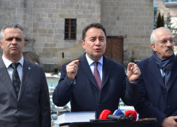 Ali Babacan’dan hükümete enflasyon eleştirisi
