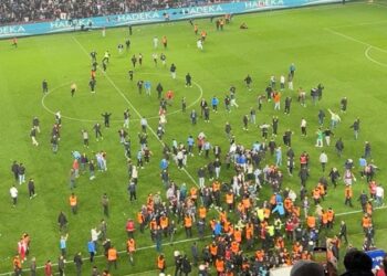 Trabzonspor-Fenerbahçe maçında çıkan olaylar sonrası 12 gözaltı!