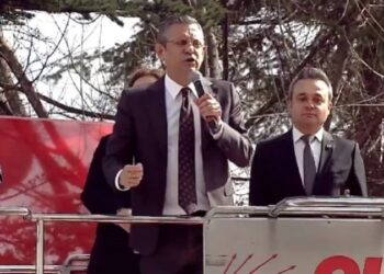 Özgür Özel’den Erdoğan’a: ‘Emeklinin cebinden ayda beş buçuk altın çalmış’