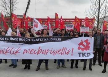 TKP’den Bakırköy’de ‘Laiklik’ eylemi