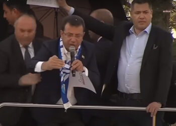 İmamoğlu’na taşlı saldırı davası ertelendi
