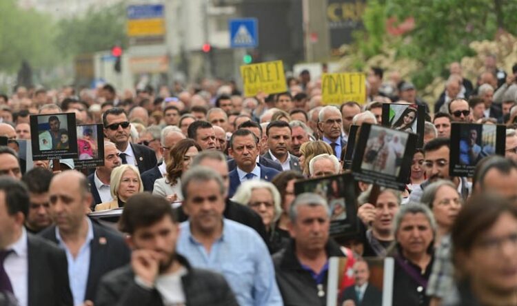 Çorlu tren kazası davasında karar açıklandı