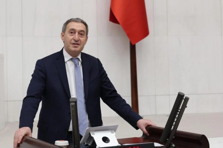 DEM Parti: Şırnak, Bitlis ve Kars’ı kazandık, yeni bir kayyım modeli buldular