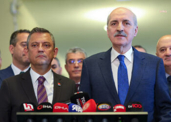 Özgür Özel ve Numan Kurtulmuş bir araya geldi