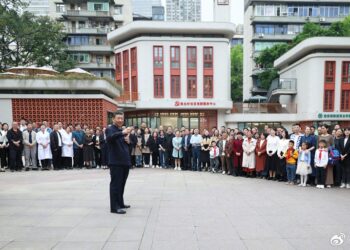 Xi: Chongqing, Batı kesiminin kalkınmasında önemli bir stratejik rol oynamalı