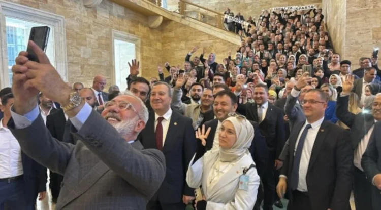 AKP’li Milletvekili 562 bin TL’lik saatini savundu