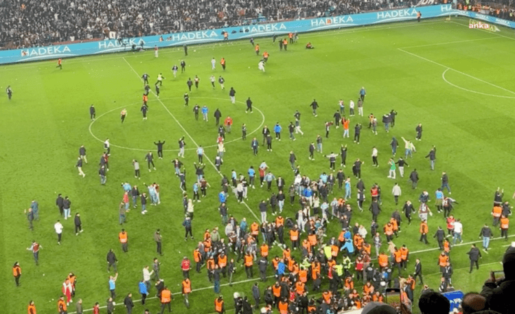 Trabzonspor’a ve Fenerbahçeli futbolculara cezalar açıklandı