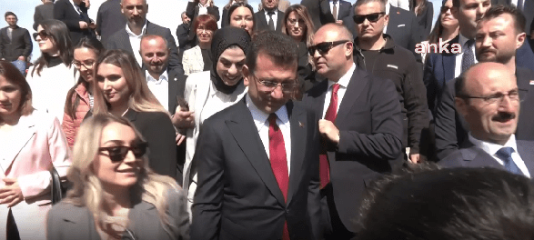 İmamoğlu’nun Anıtkabir’deki konuşması engellendi