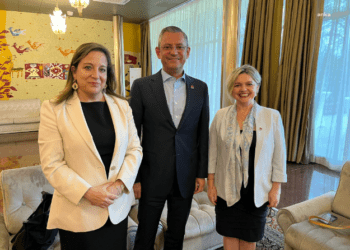 CHP lideri Özel’den ‘Schengen’ açıklaması