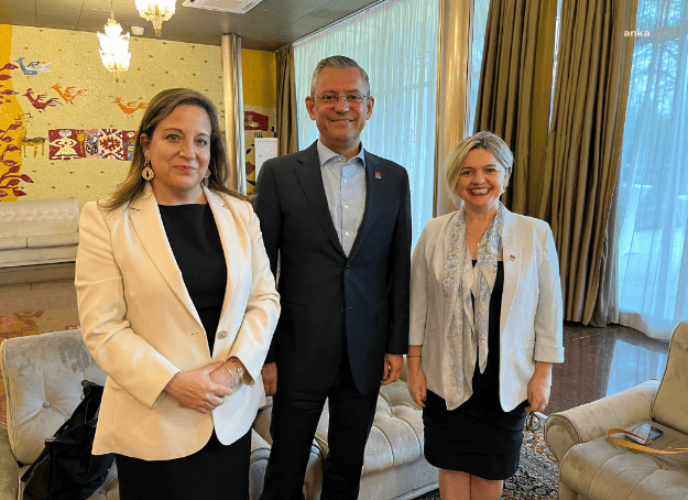 CHP lideri Özel’den ‘Schengen’ açıklaması