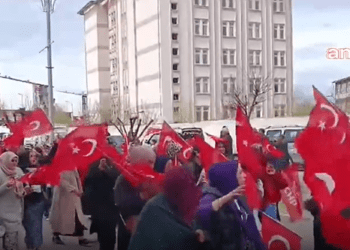 Iğdır’da seçim protestosu sürüyor