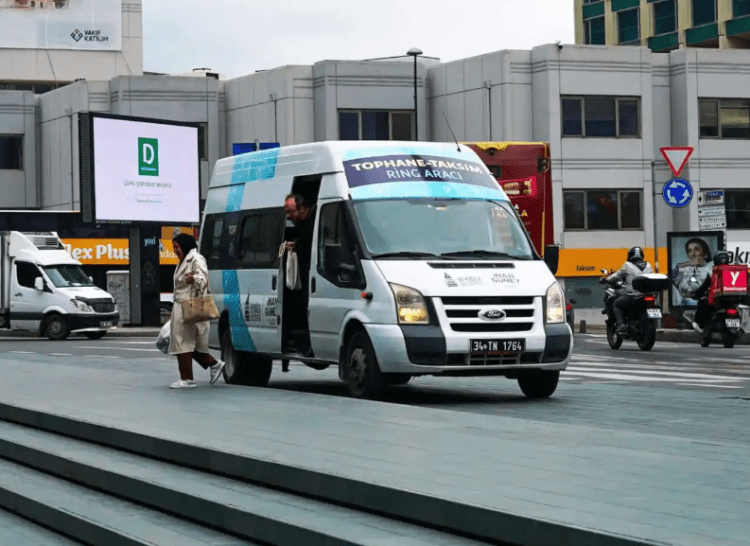 Beyoğlu Belediyesi’nin ücretsiz ring seferleri başladı