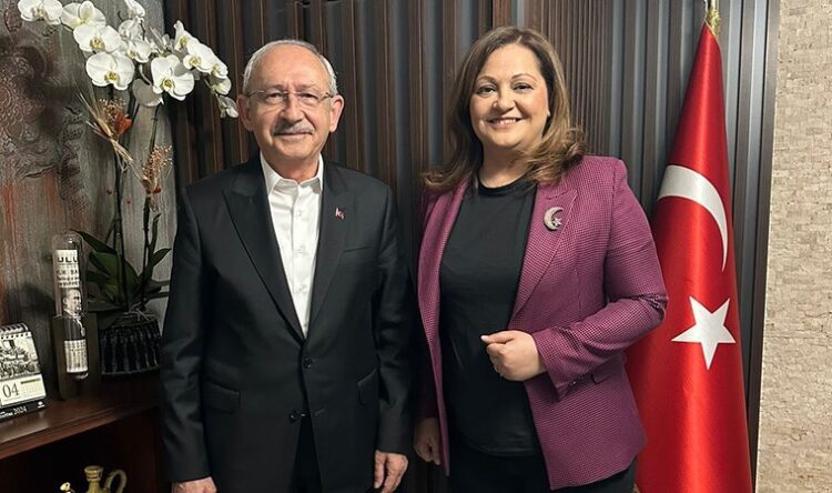Mazbatasını alan Burcu Köksal, Kılıçdaroğlu’nu ziyaret etti