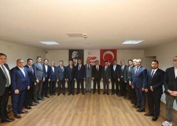 Mansur Yavaş seçimi kazanan belediye başkanlarıyla Anıtkabir’i ziyaret edecek