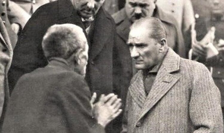 Atatürk’ün dinlediği yurttaşın torunu belediye başkanı oldu
