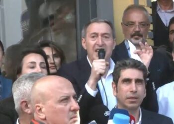 Van’da mazbata tepkisi sürüyor: Eş başkanlardan AKP’nin adayına çağrı!
