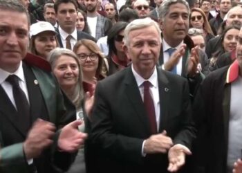 Mansur Yavaş, ‘Büyük Savunma Mitingi’ne katıldı