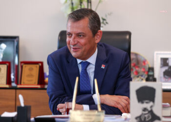 Özgür Özel: “Yereldeki başarımız, geneldeki iktidarımızın önünü açacak”