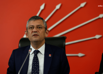 Özgür Özel, TRT Genel Müdürü Sobacı ile görüştü