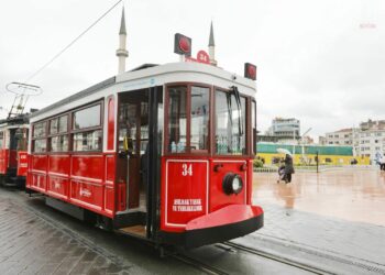 İstiklal Caddesi’ne bataryalı tramvay geliyor
