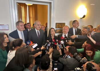 Kurtulmuş, yeni anayasa için ikinci ziyaretini DEM Parti’ye yaptı
