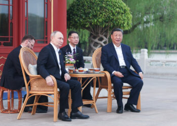 Çin Cumhurbaşkanı Xi ve Putin, Beijing’deki Zhongnanhai yerleşkesinde bir görüşme gerçekleştirdi