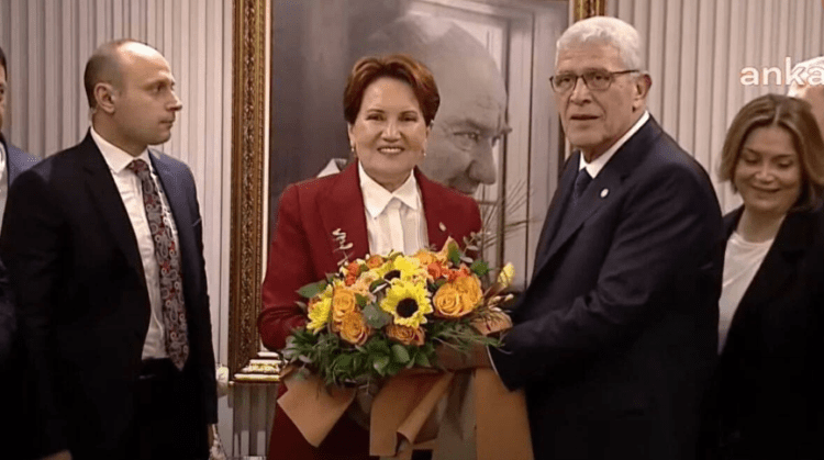 İYİ Parti’de devir-teslim töreni