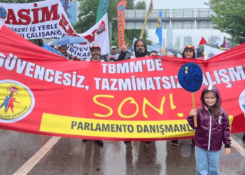 Milletvekili danışmanları tazminat hakları için 1 Mayıs alanındaydı