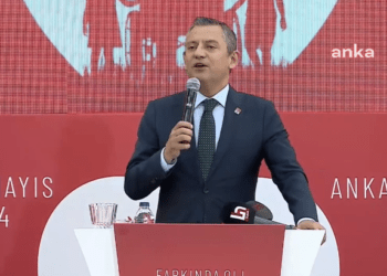 Özgür Özel’den, engellilerin sorunlarının TBMM’de çözümü için siyasi partilere çağrı