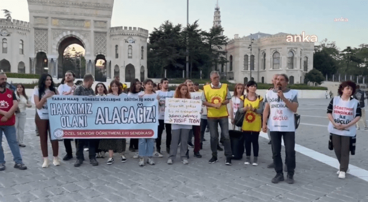 Özel sektör öğretmenlerinden İstanbul Üniversitesi önünde eylem