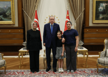 Cumhurbaşkanı Erdoğan, Ayşe Ateş ile görüştü