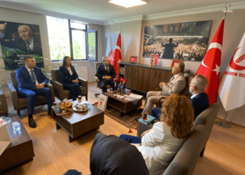YRP’li Doğan Aydal’dan MHP’ye: “Devlet Bey evlenseydi hanımı iyi bakardı, bakmamışlar”