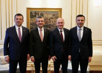 Tarık Balyalı, CHP Genel Sekreteri Yardımcılığı görevine getirildi
