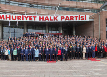 CHP’li belediyelerde “Emekli Halk Kart” uygulaması için tarih belli oldu