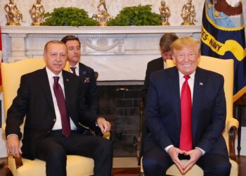 Erdoğan, eski ABD Başkanı Trump ile görüştü