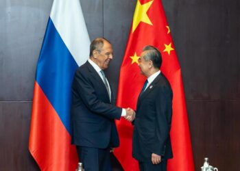 Wang Yi: Çin ve Rusya, Doğu Asya işbirliği konusunda iletişim ve koordinasyonu sürdürebilir