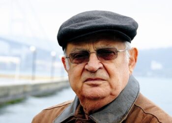 Afşar Timuçin yaşamını yitirdi