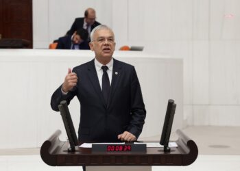 Kayıhan Pala: “Sağlık Bakanlığının uyuşturucuyla mücadele eylem planı nedir”