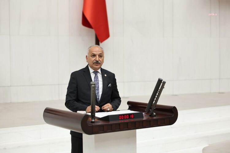 CHP’li Dinçer’den Mersin’de tamamlanmayan yatırımlarla ilgili araştırma önergesi