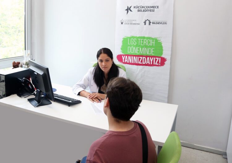 Küçükçekmece Belediyesi’nden LGS maratonunda öğrencilere tam destek