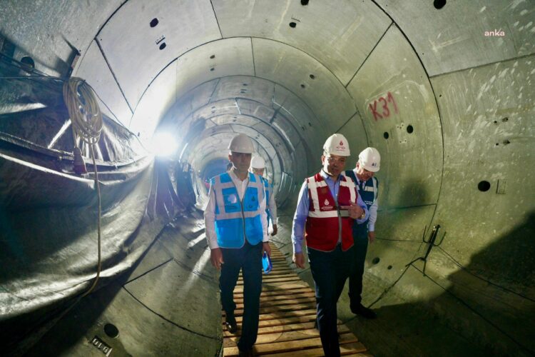 İmamoğlu: “İSKİ’nin ne kadar hayati bir sorumluluğu yerine getirdiğinin unutulduğu bir dönemdeyiz”