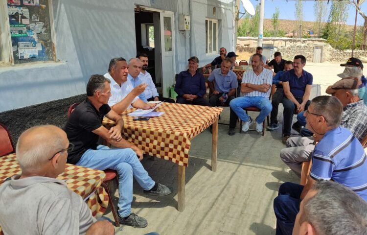 Ömer Fethi Gürer, Niğde’de çiftçilerle görüştü